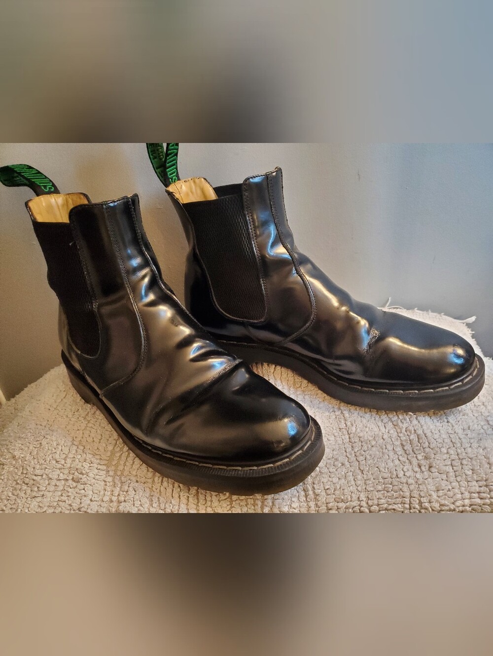 Solovair (OG Docs) Made in England Black Hi-Shine Dealer Chelsea Boots - UK 7.5